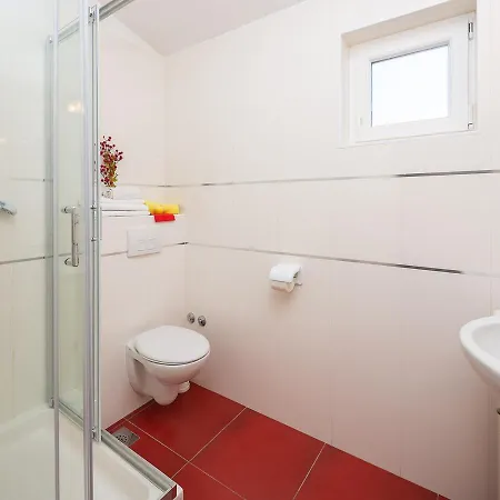 Kastelancic منزل للإقامة