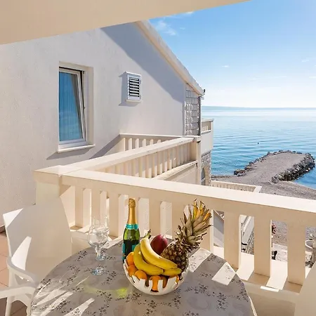 Homestay Kastelancic Podstrana