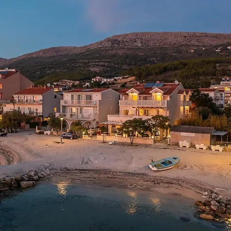 Kastelancic ホームステイ ポドストラナ