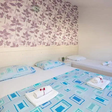 Homestay Kastelancic Podstrana
