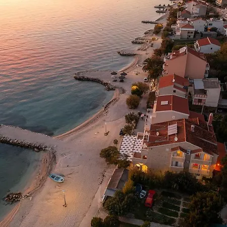 Kastelancic * ポドストラナ