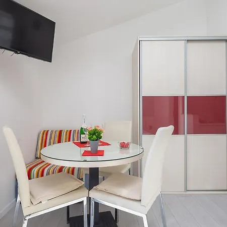 Homestay Kastelancic Podstrana