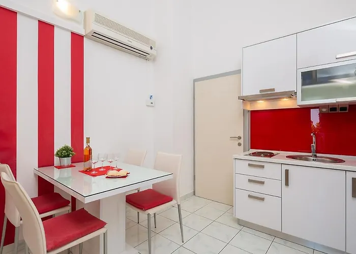 Kastelancic ホームステイ ポドストラナ