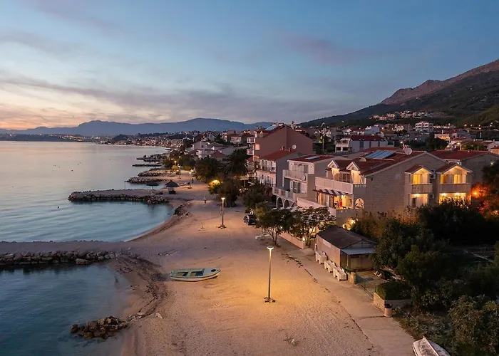 Kastelancic ホームステイ