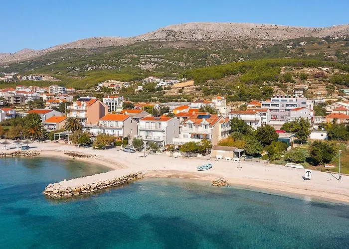 Kastelancic ホームステイ